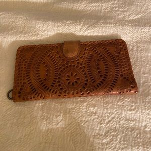 Tooled wallet